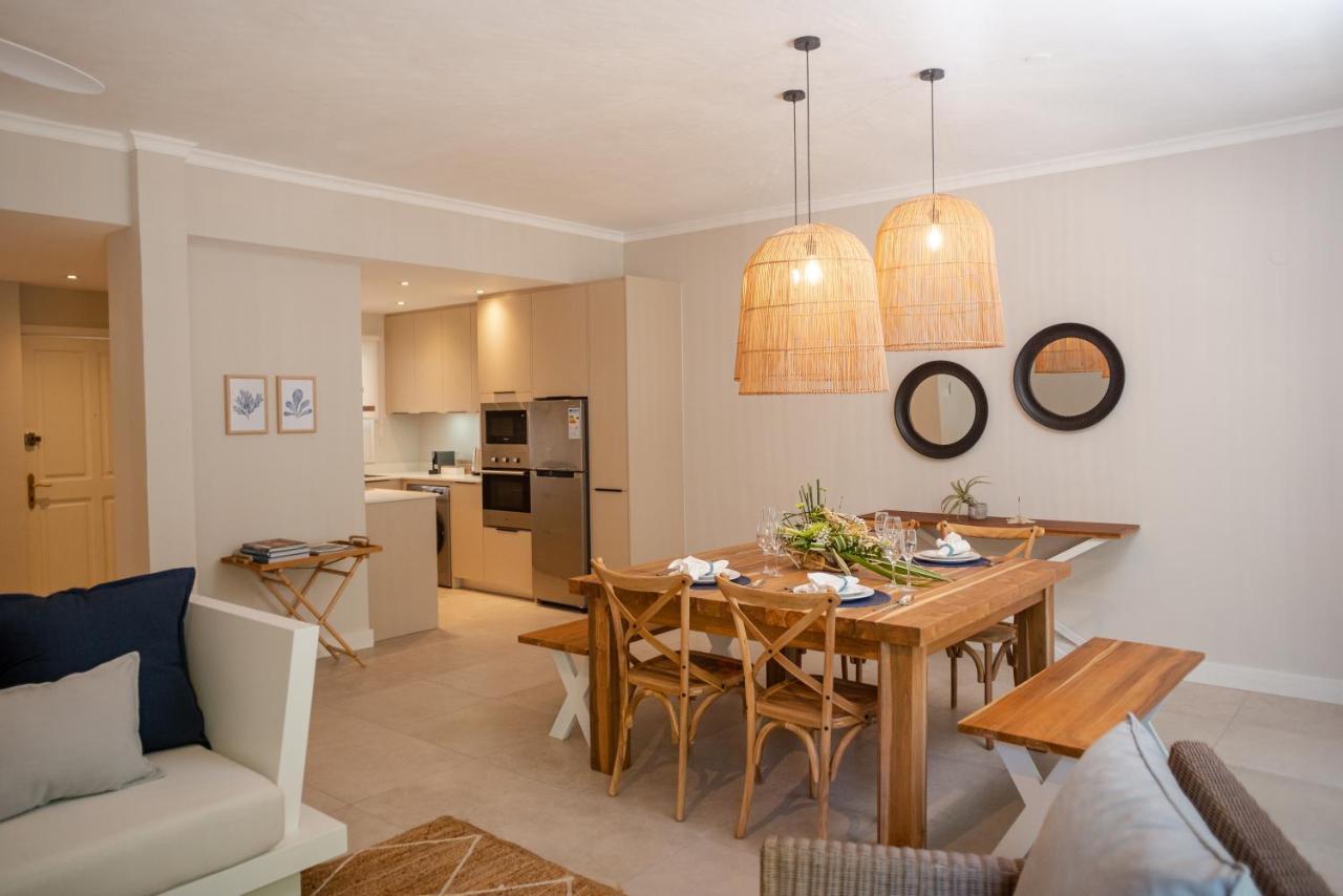Blue Coral Beachfront Penthouse Flic en Flac Екстер'єр фото